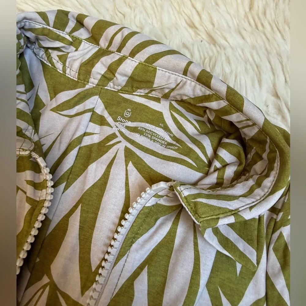 Stone Fox Swim Kiki Romper, Ohana, Size XS - Picture 4 of 6